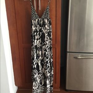 Black and cream maxi Ikat print